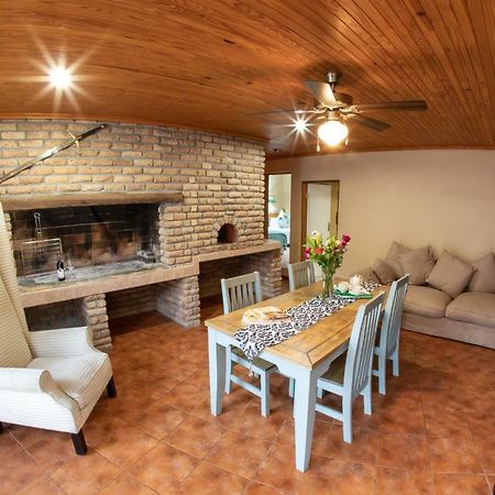 Meransha Self Catering Cc Walvis Bay Bagian luar foto