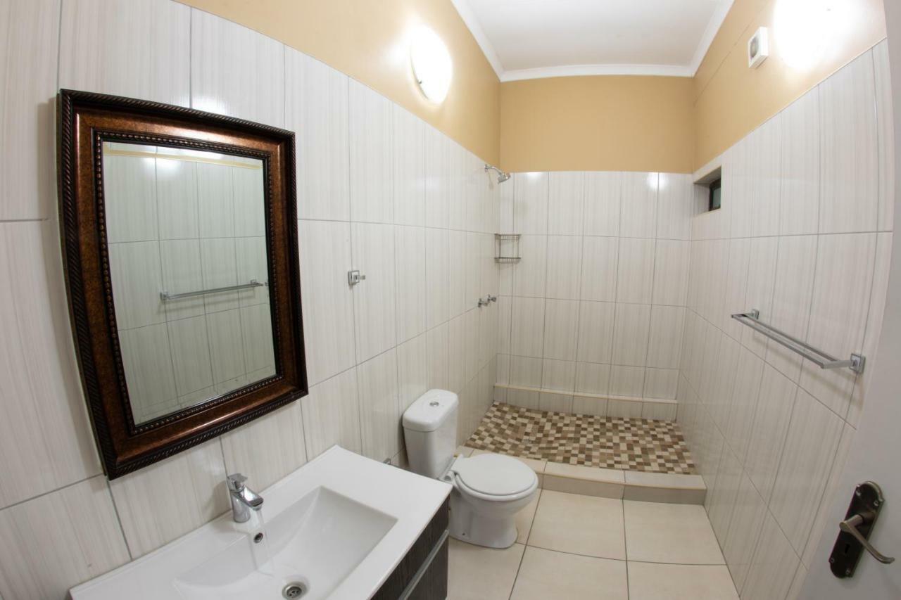 Meransha Self Catering Cc Walvis Bay Bagian luar foto